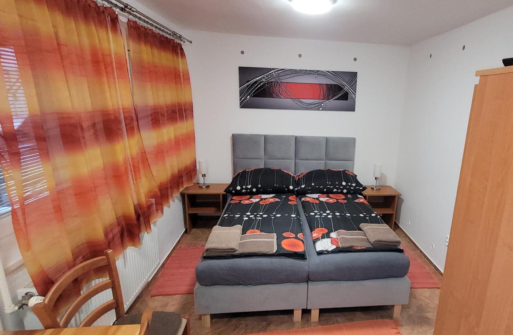Alenka Hotel Sturovo Luaran gambar